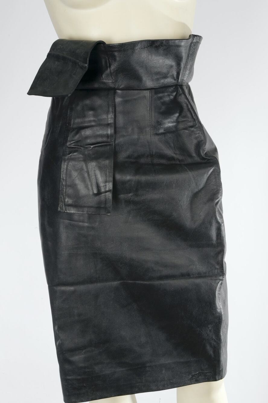 Vintage Black Genuine Leather Foldover High Waist Flounce Mermaid Skirt Size S